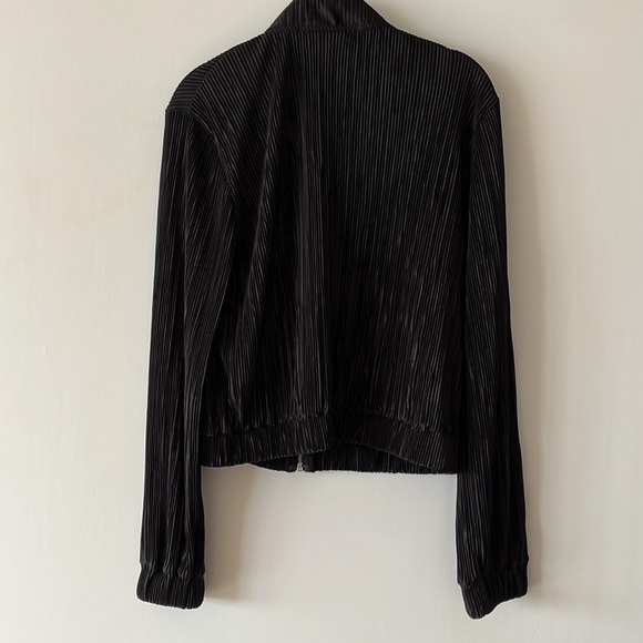 Zara Basic Zip Up Jacket - Picture 4 of 4